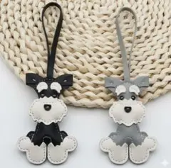 ストラップ　キーホルダー　ミニチュアシュナウザー　2個　レザー風　ペット　犬