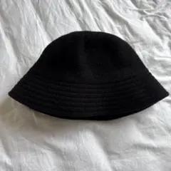 UNIQLO 黒 バケットハット Mサイズ
