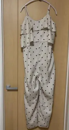 しまむらドット柄フリルサロペット