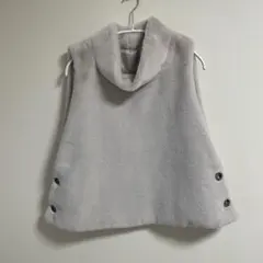 vivaprest フェイクファーベスト