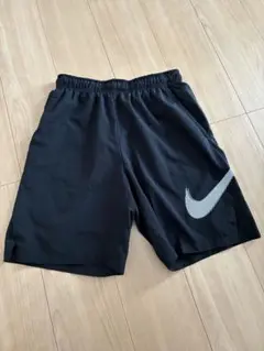 Nike DRI-FIT ブラックショーツ M