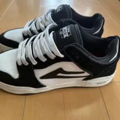 LAKAI Telford スニーカー ブラック/ホワイトのサムネイル