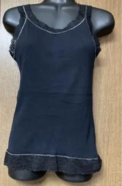 UNIQLO レディース　タンクトップ！