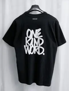 sacai WORLD OF ECHOES Tシャツ ブラック sacai WORLD OF ECHOES グラフィックTシャツ ブラック - メルカリ