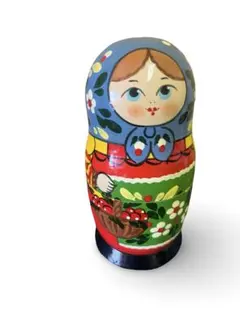 ロシアの木製マトリョーシカ 5体セット