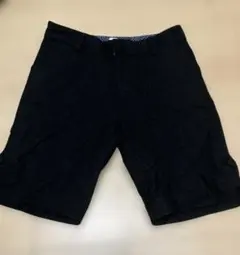 ブラック ショートパンツ