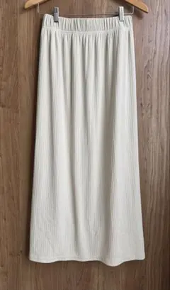 GU アイボリー リブ素材 ロングスカート スリット入り　 L