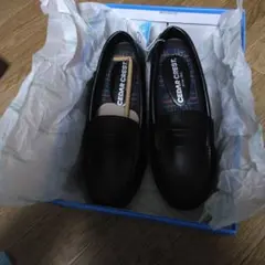 新品未使用　ローファー23.5