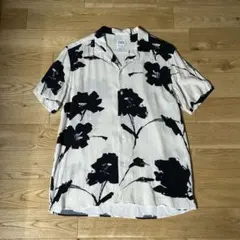 ZARA レーヨン 総柄シャツ モノトーン 花柄 オープンカラー 半袖 M