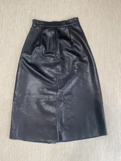 [Fifth] フェイクレザー ソフトフレアスカート 黒