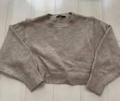 ベージュ クロップドニットセーター【Kastane】