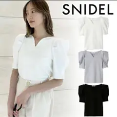 SNIDEL パフスリーブ Vネック トップス ホワイト Mのサムネイル
