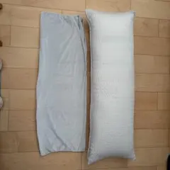 ニトリ　いろいろ使える枕低反発とカバー2枚