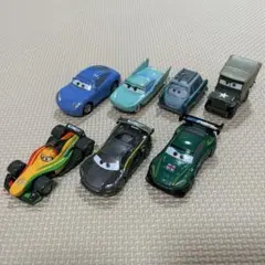 トミカ　カーズ　10点セット　ドクターダメージ、スモーキーあり トミカ カーズ 10点セット ドクターダメージ、スモーキーあり - メルカリ