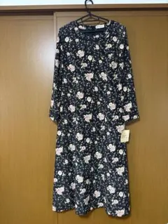 【新品タグ付き】アリスバーリー　花柄 長袖　ワンピース　11