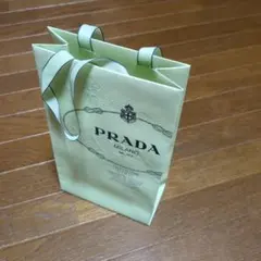 Item thumbnail for item 6279fee6-ccaf-4613-ac1d-3bfb44ccb17d