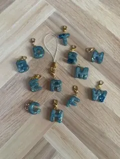 イニシャルチャーム