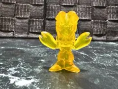 ウルトラマンシリーズ 透明な『バルタン星人』黄色フィギュア