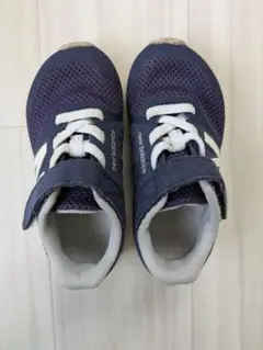 ニューバランス