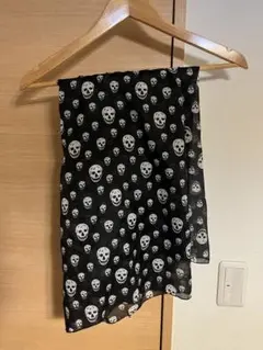 2025年最新】ALEXANDER MCQUEEN スカルスカーフの人気アイテム - メルカリ