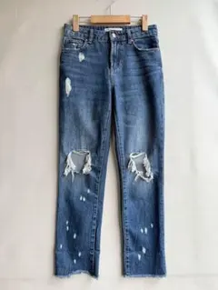 Item thumbnail for item fcaa81d7-a15a-4e6b-aed3-7833c0388d6f