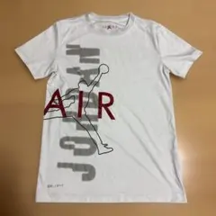 Jordan DRI-FIT ホワイトTシャツ ジュニアサイズ