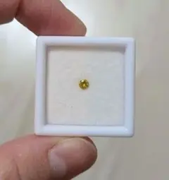 イエローダイヤモンド約3mm