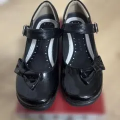 黒いリボン付きフォーマルシューズ１９cm