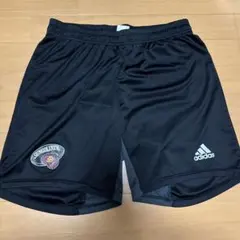 adidas ブラック ハーフパンツ SUNGOLIKTH