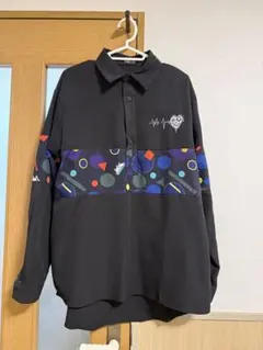 ニーアクロージング　カラフル　長袖シャツ