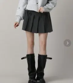 FOREVER 21 【2024FW】アソートリボンプリーツミニスカートのサムネイル