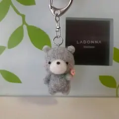 羊毛フェルト 小さなくまちゃんキーホルダー お花
