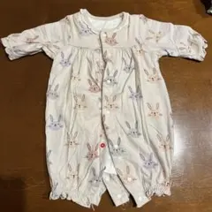 うさぎ柄ロンパース