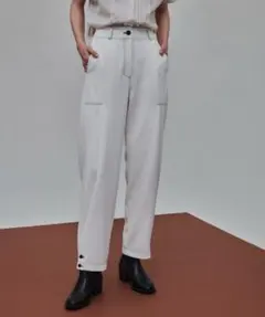 UNITEDTOKYO ステッチデザインカットパンツのサムネイル