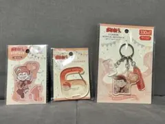 おそ松さん アクリルキーホルダー　ステッカー　カラビナ 3点セットのサムネイル