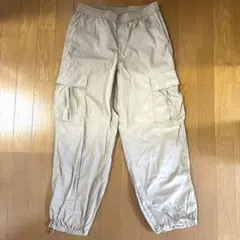 【良品】UNIQLO カーゴパンツ　ベージュ　レディース Mサイズ
