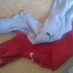 PumaとNikeのサッカーソックスセット