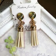 タッセル付きファッションピアス/イヤリング(ハンドメイド)