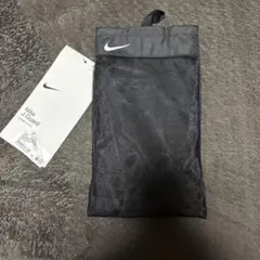 Nike レガース入れ