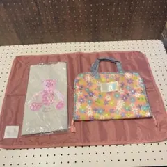 ▪︎未使用品▪︎ピンクリボンバッグ＆ドライブポケット＆おむつ替えマットのサムネイル