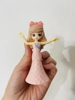 ハッピーセット　リカちゃん　ひみつのおもちゃ