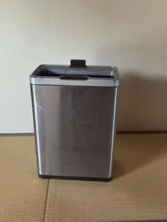シルバー ステンレススチール ごみ箱 中型のサムネイル