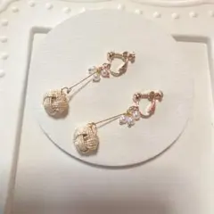 水引　揺れる玉結イヤリング♡