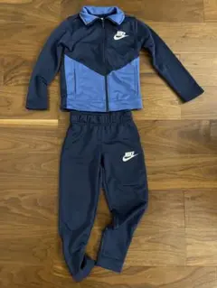NIKE ナイキ　ジャージ　120〜130センチ　セットアップ　ネイビー
