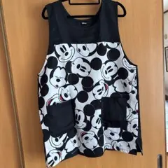 最終値下げ⭐︎美品⭐︎保育士エプロン　ミッキー