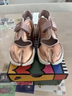 アクアリフト　23.5cm