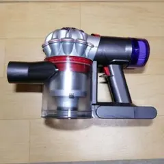 ①【美品】Dyson ダイソン V8 SV10 分解清掃済 付属品あり - メルカリ