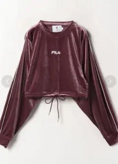 【✨新品未使用タグ付き✨】公式限定FILAフィラベロアクロップド丈ロングTシャツ