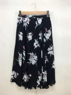 花柄 フレアスカート ノエラのサムネイル