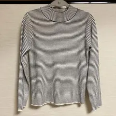 ⭐︎グローバルワーク美品⭐︎メルティリブハイネックプルオーバーM